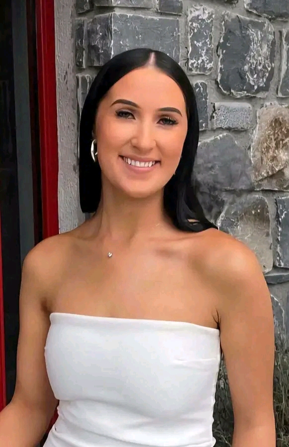Community Mourns the Loss of Beloved Teacher and Camogie Player, Niamh Delahunty
