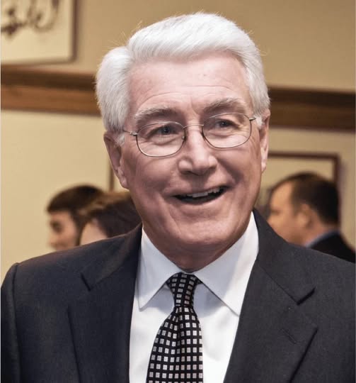 Former Illinois Governor Jim Edgar Dies at 79